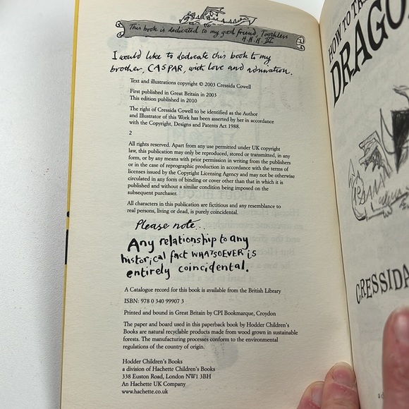 Kids Book - How  To Train Your Dragon - Picture 3 of 6